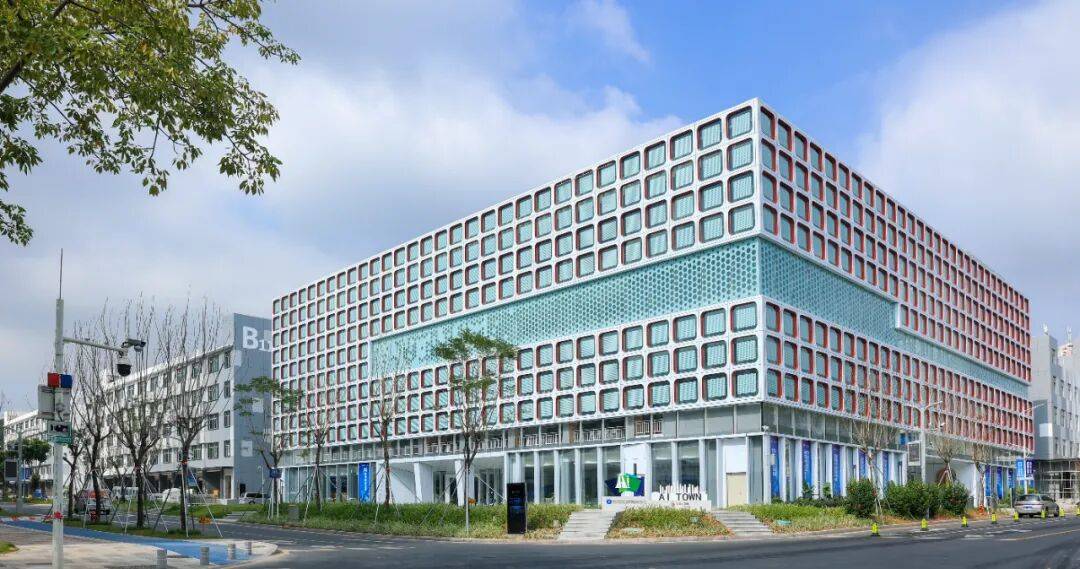 n AI：人工智能时代的龙岗战略与新路新葡京娱乐蝶变龙岗·86 All i(图7)